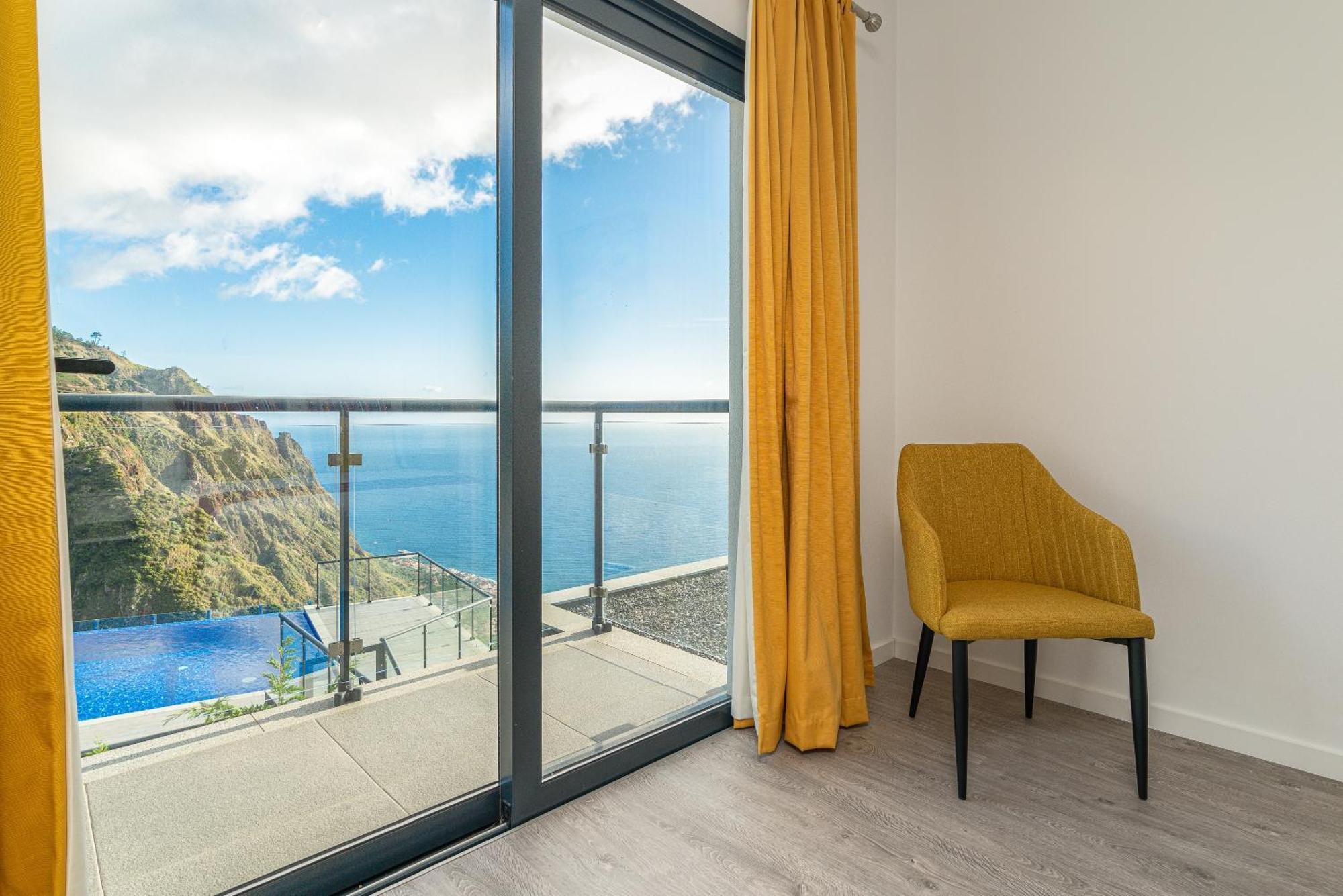 Ourmadeira - Sunset Cliff Villas, Contemporary Fajã da Ovelha Room photo