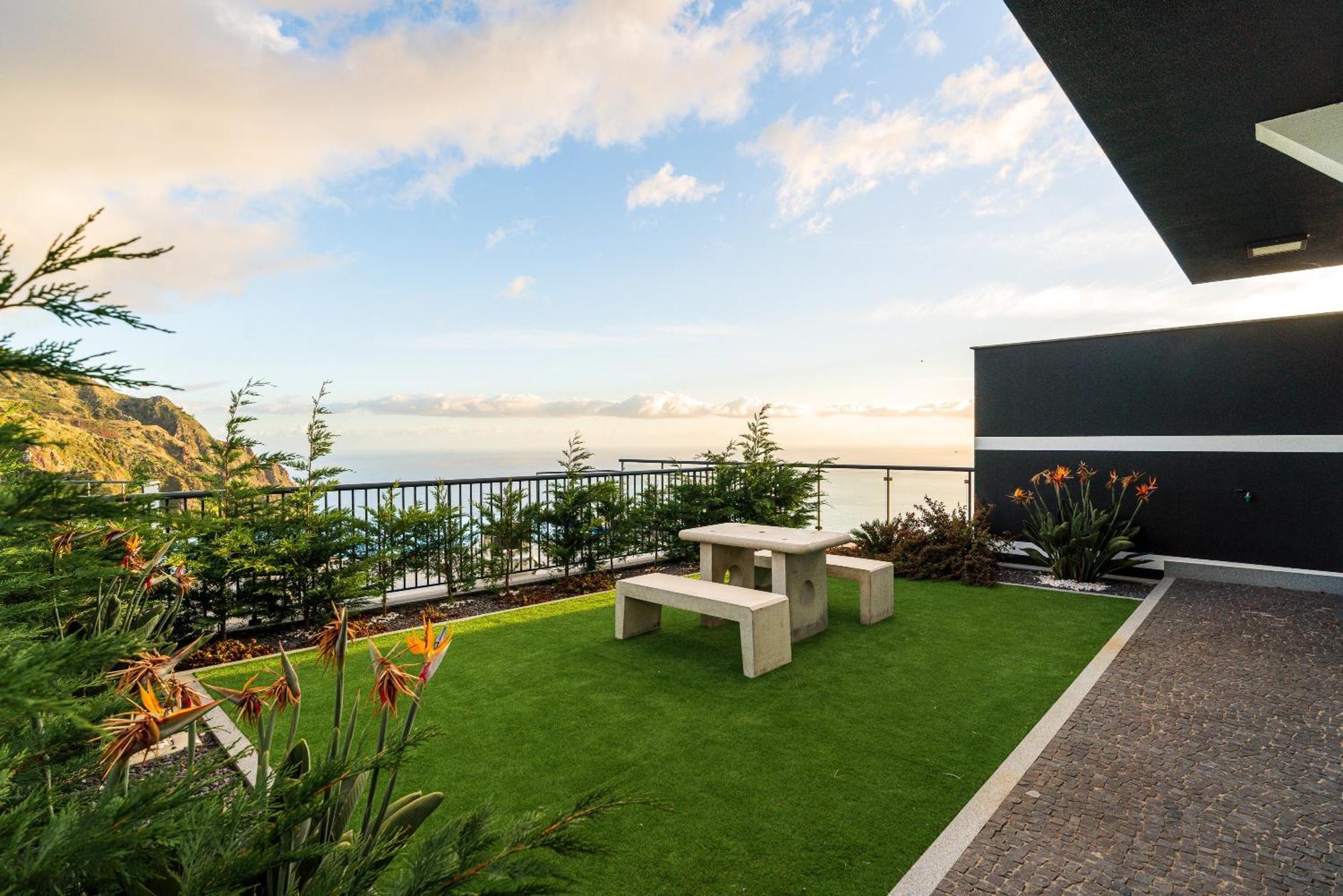 Ourmadeira - Sunset Cliff Villas, Contemporary Fajã da Ovelha Room photo