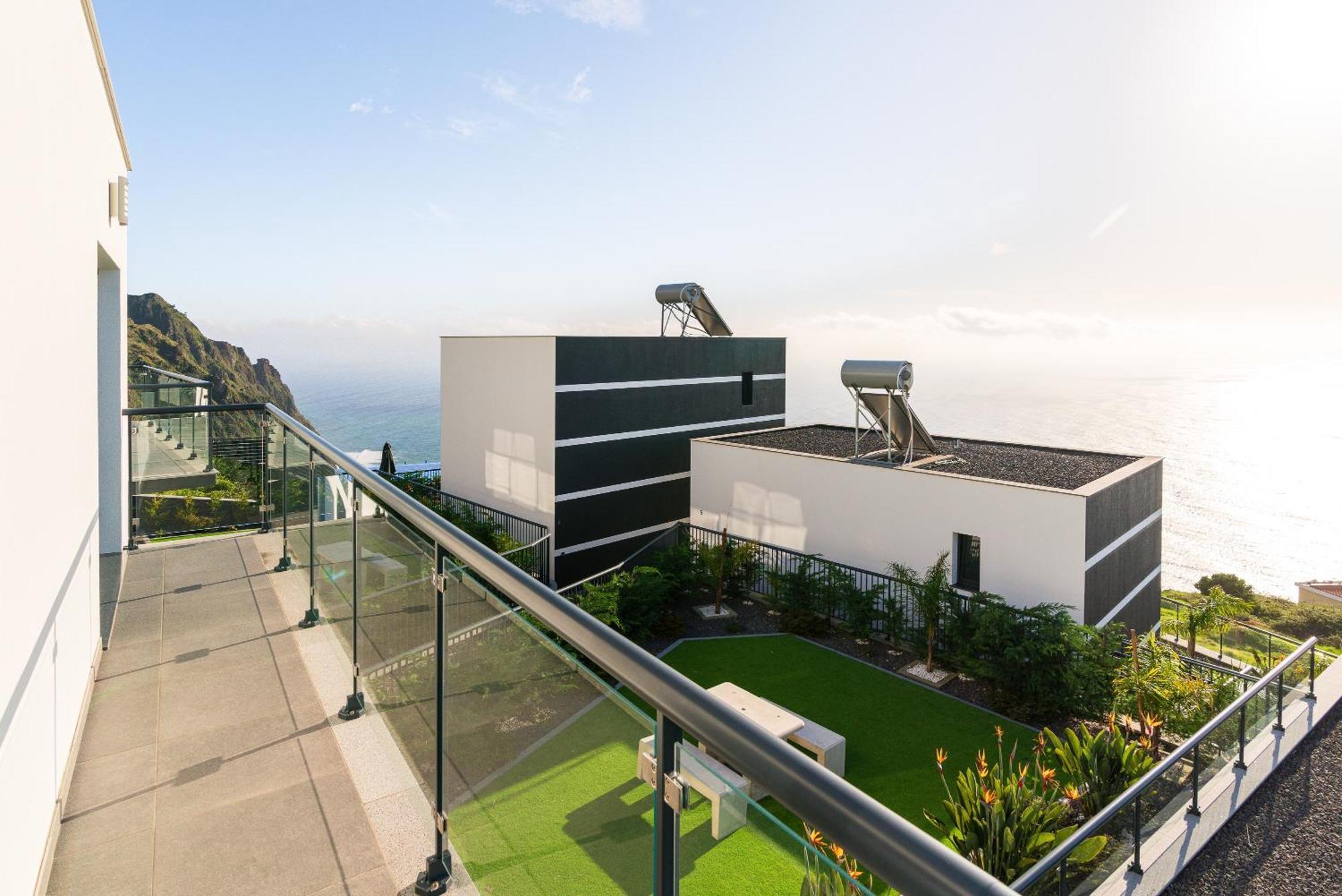 Ourmadeira - Sunset Cliff Villas, Contemporary Fajã da Ovelha Room photo